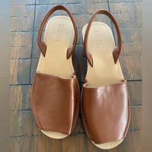 Kenneth Cole Reaction Sandals